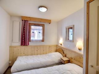Appartement 3 pièces, 6 pers., 45m², Résidence Les Valmonts, sud-ouest, accès direct aux pistes, Les Menuires - FR-1-178-319 - Les Menuires - 2