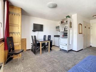 Studio 4 pers 23m², balcon, cuisine équipée, ski aux pieds. - FR-1-178-348 - Les Menuires - 0