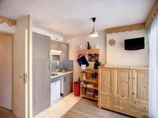 Studio cabine rénové 2 pers, proche pistes et commerces, Wifi, parking gratuit - FR-1-178-351 - Les Menuires - 8
