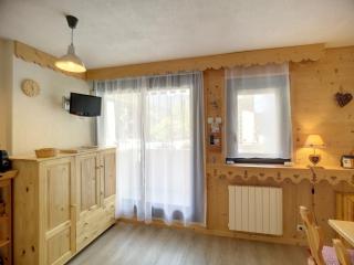 Studio cabine rénové 2 pers, proche pistes et commerces, Wifi, parking gratuit - FR-1-178-351 - Les Menuires - 6