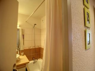 Studio cabine rénové 2 pers, proche pistes et commerces, Wifi, parking gratuit - FR-1-178-351 - Les Menuires - 3