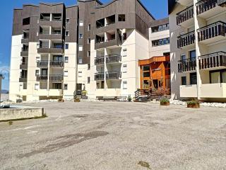 Studio cabine rénové 2 pers, proche pistes et commerces, Wifi, parking gratuit - FR-1-178-351 - 2
