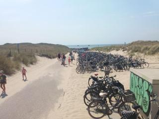 Beach apartment +/- 5 minutes to sea, self checkin - Julianadorp - 1