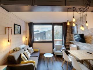 Beau studio rénové 3 pers, balcon, skis aux pieds, parking gratuit, 2 étoiles - FR-1-178-134 - Les Menuires - 9