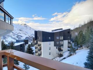 Beau studio rénové 3 pers, balcon, skis aux pieds, parking gratuit, 2 étoiles - FR-1-178-134 - Les Menuires - 1