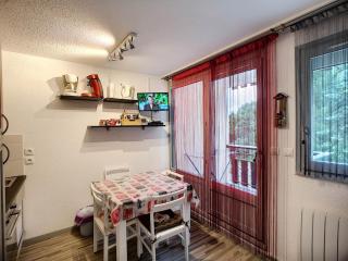 Studio cabine rénové pour 4 pers avec balcon, parking et wifi, proche pistes et commerces - Les Menuires - FR-1-178-290 - Les Menuires - 9