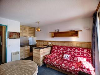 Les Menuires - 2P 4 pers au pied des pistes avec balcon et local à skis - FR-1-178-306 - 9