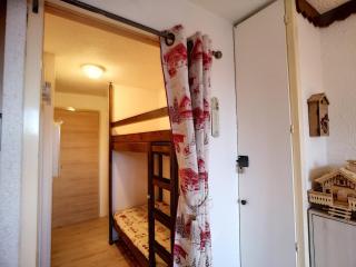 Studio cabine 4 pers, rénové, skis aux pieds, proche commerces, Les Menuires - FR-1-178-299 - 6