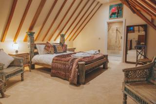 Trading Boundaries - Uckfield - 8