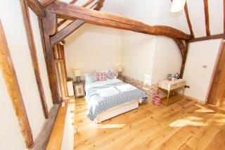 Trading Boundaries - Uckfield - 5