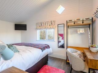 The Pavilion - Horbling - 3