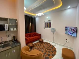 C7 Hazelwood Residence & Suites - 3