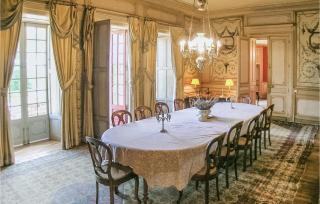Nice Home In St Martin Des Combes - Saint-Martin-des-Combes - 6