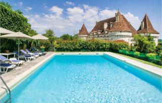 Nice Home In St Martin Des Combes - Saint-Martin-des-Combes - 5