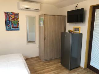 Studio Neven with Sea View - Baška - 1
