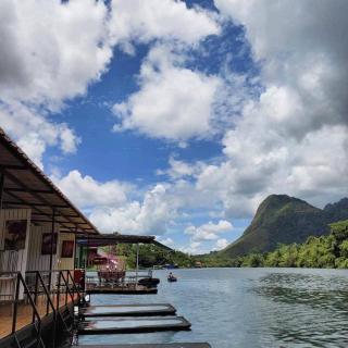 River Hill Side Resort - 5