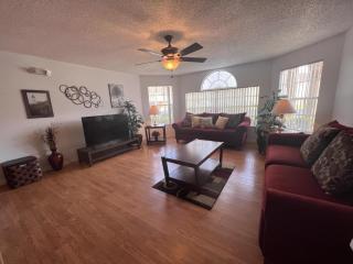 Magical 3 Bed Condo at Sweetwater Club - Kissimmee - 6