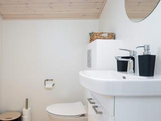 Two-Bedroom Holiday home in Børkop 9 - Egeskov - 2