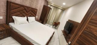 OVEL HOTEL (SKY VIEW) - 1