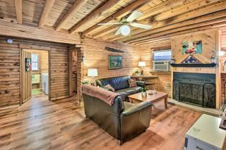 Blairsville Cabin with Fire Pit, 7 Mi to Dtwn! - Blairsville - 7