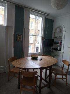 Central London flat. Georgian Terrace. Bright. - 9