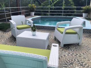 Rancho Jacob By Hospedify Preciosa Villa campestre con un amplio patio hermoso jardín cómodo gazebo y piscina - 1