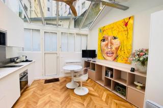 Warm 18m ideal for couple in Paris - Parijs - 0