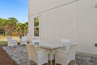 White Coral Chateau With Lsv And Heated Pool - Destin - 5