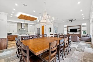 Coast Is Clear With Jetted Pool And Game Room - 2