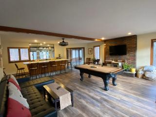 Big House On The Hill - 5