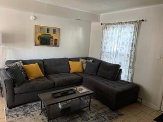 Suite 4, Sleep 6, Walk to Attractions in Uptown - Charlotte - 1