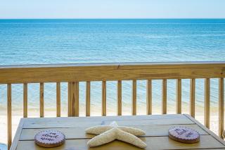 Nirvana Beach House with Sauna & Hottub - 2