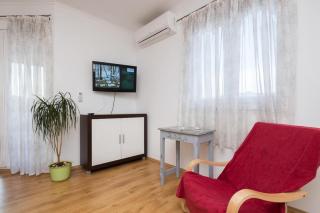 Apartments Ivo - Vinišće - 1