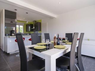 Maison familiale avec jardin clos, 4 pièces, 6 pers, proche plage et commerces, Wifi, parking inclus. - FR-1-477-192 - Locmariaquer - 6
