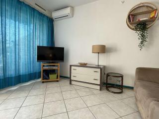 Studio climatisé avec terrasse, piscine & parking, proche plage et port - Le Grau-du-Roi - FR-1-250-232 - 6