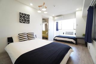 Tsurigane Building - 1