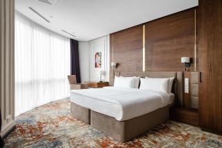 Grand Mildom Hotel - Almaty - 2