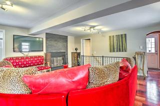 8 Mi to Downtown Convenient Minneapolis Home - 8