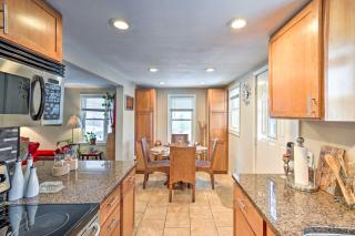 8 Mi to Downtown Convenient Minneapolis Home - 1