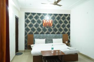 Hotel Quadis - Noida sec 51 - Noida - 3