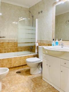Beautiful location in Cabo Roig with a private roof top terrace at Playamarina II - Orihuela - 2