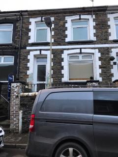 Coronation Place - 8