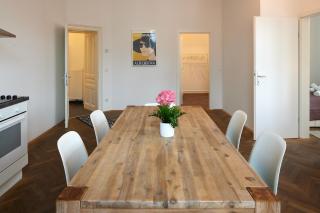 Beautiful Restored - Close To Metro - II - 8