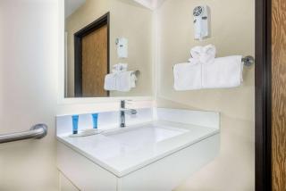 Days Inn by Wyndham Springville - Springville - 2