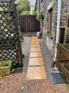 Tunnel Cottages at Blaen-nant-y-Groes Farm - Aberdare - 2