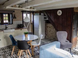 Cottage in Auvergne near Cascade Gour - 6