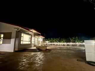 redhouse - Puli - 2