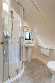 Finest Retreats - The Wonneys Glamping - 3
