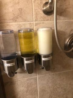 X-Large Spacious Deluxe House Fastest Wi-Fi - 5