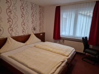 Hotel Weinhaus Am Stiftstor - Treis-Karden - 7